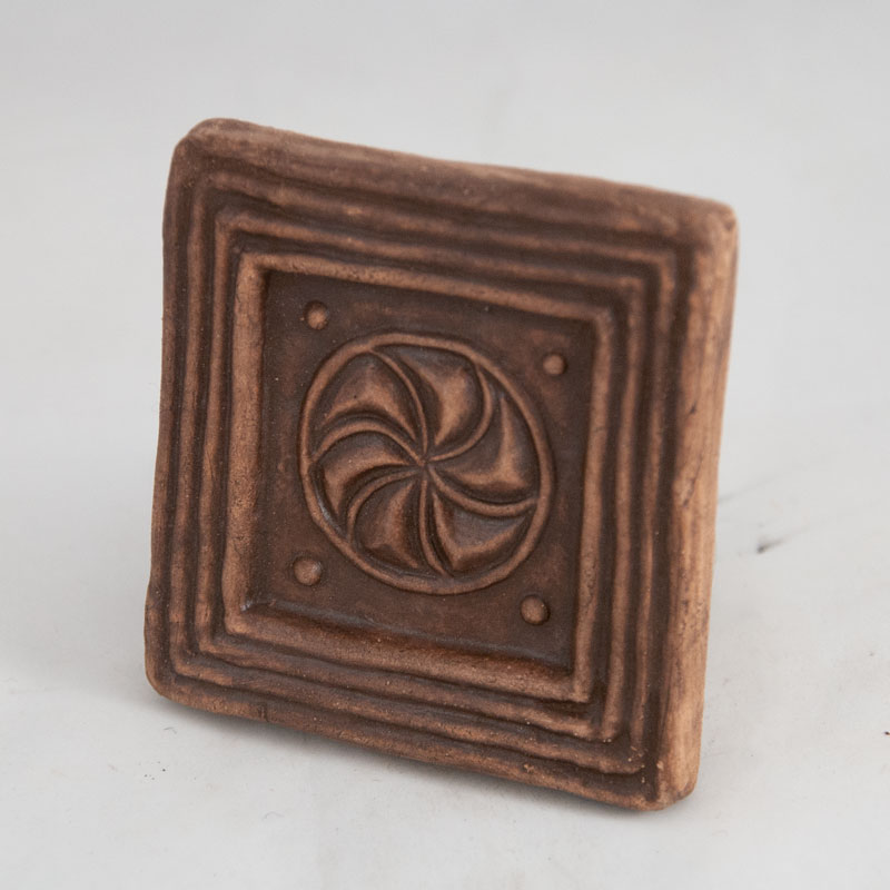 DP02-labazati-disz-cserepkalyhahoz-3